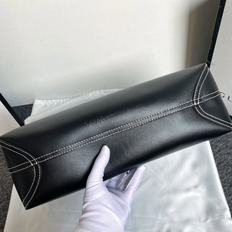 Gucci Shopping Bags 4186-0688