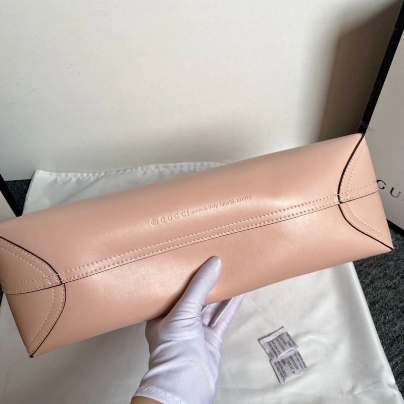 Gucci Shopping Bags 4186-0690