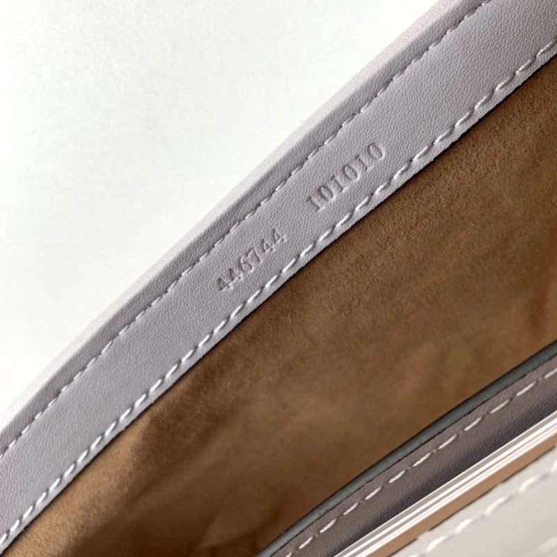 Gucci Satchel Bags 4189A-0038