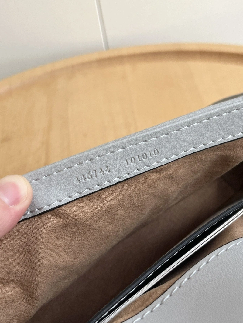 Gucci Satchel Bags 4189A-0064