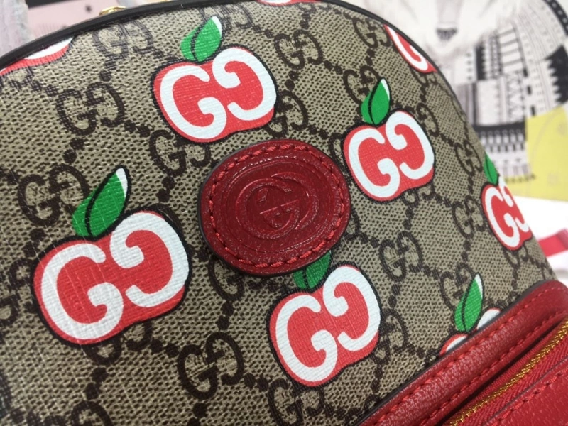Gucci Backpacks 4189A-0272