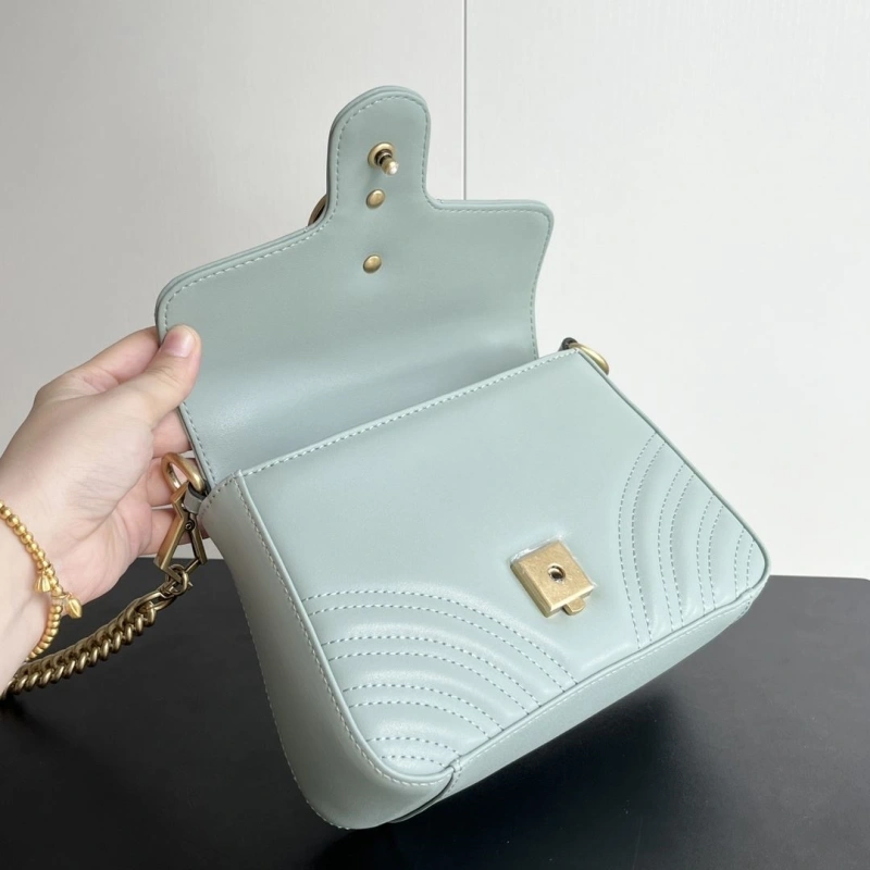 Gvc*1 top handle bags 4189a-0497