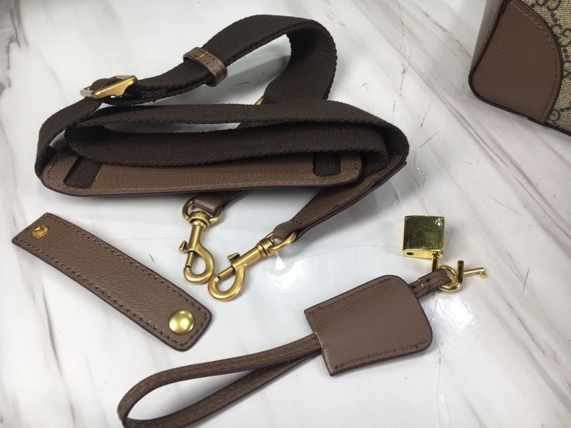 Gucci Travel Bags 4189A-0947