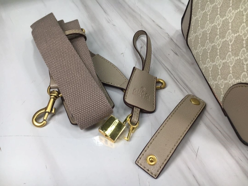 Gucci Travel Bags 4189A-0950