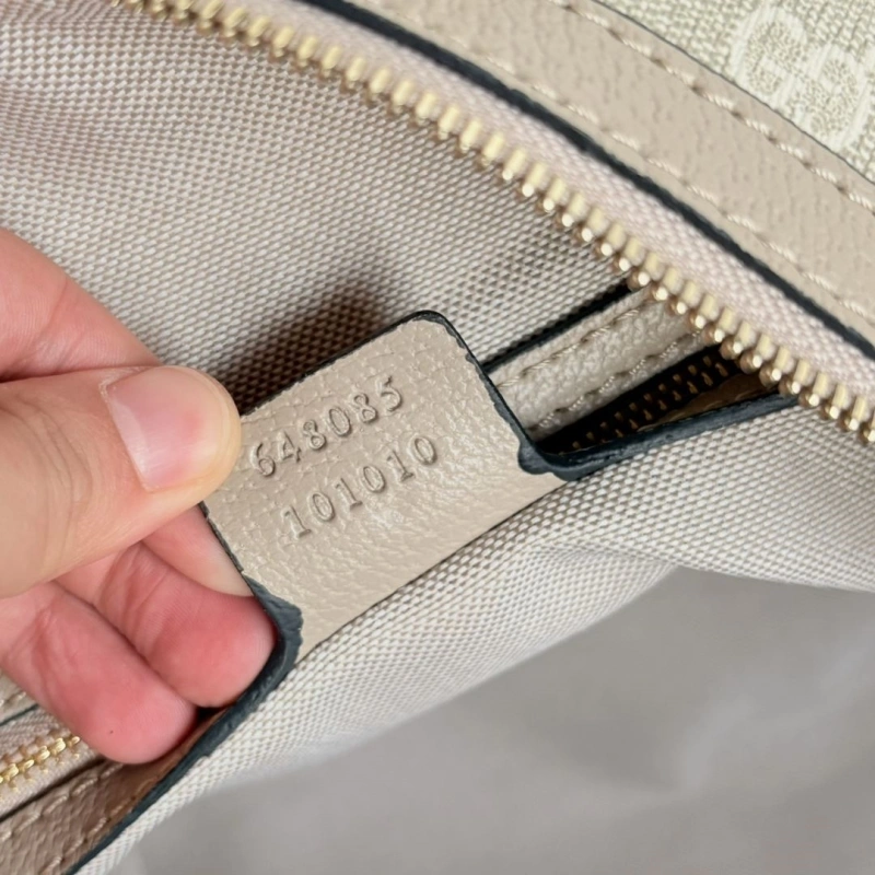 Gucci Travel Bags 4189A-1122