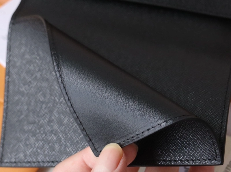 LV Wallets 4192A-0006