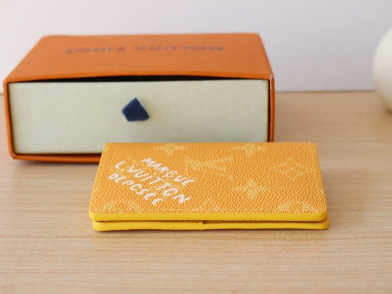 LV Wallets 4192A-0014