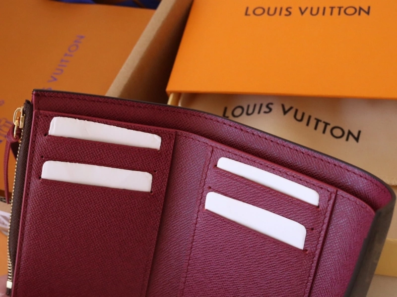 LV Wallets 4192A-0050