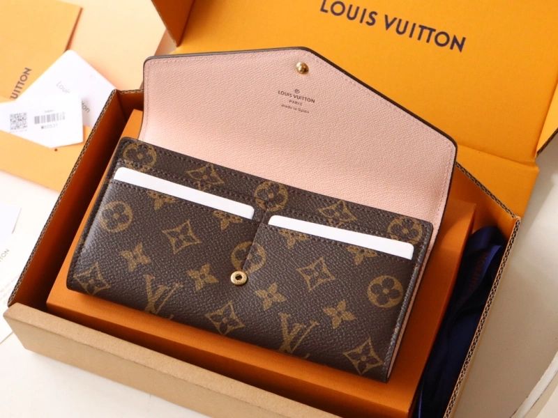 LV Wallets 4192A-0070