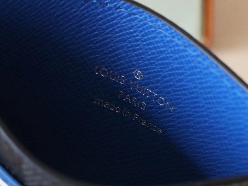 LV Wallets 4192A-0093