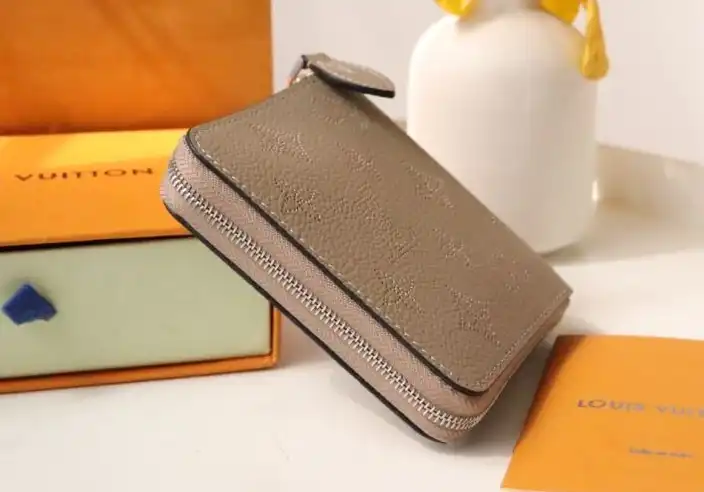 LV Wallets 4192D-0022