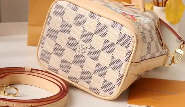 LV Bucket Bags 4192D-0043