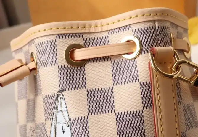 LV Bucket Bags 4192D-0043