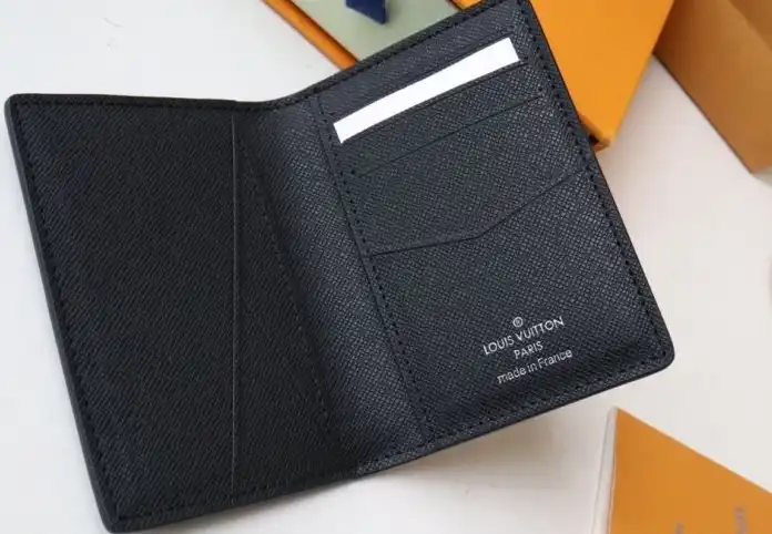 LV Wallets 4192D-0061