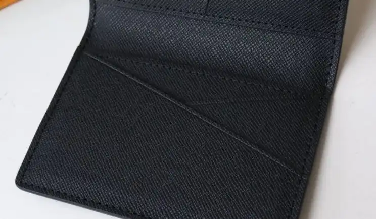 LV Wallets 4192D-0061