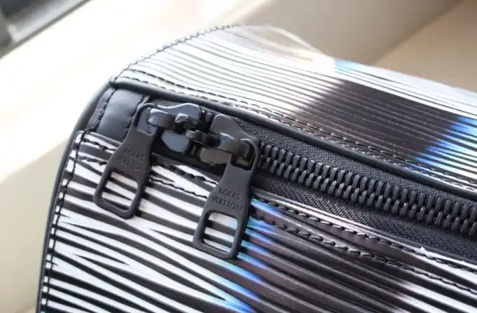 LV Travel Bags 4192D-0073