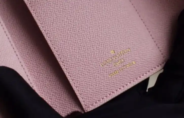 LV Wallets 4192D-0099