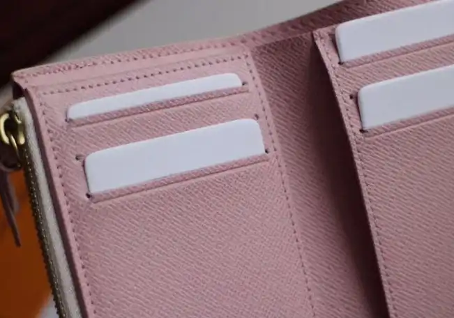 LV Wallets 4192D-0099