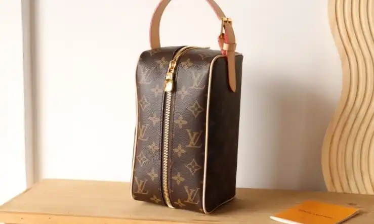 LV Cosmetic Bags 4192D-0160