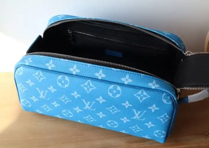 LV Cosmetic Bags 4192D-0162