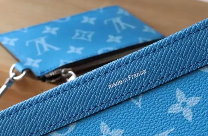 LV Clutch Bags 4192D-0164