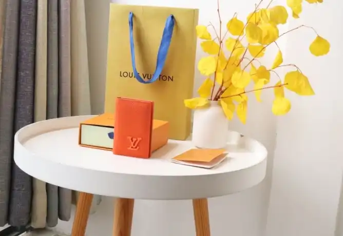 LV Wallets 4192F-0073