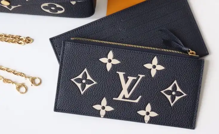 LV Wallets 4192F-0197