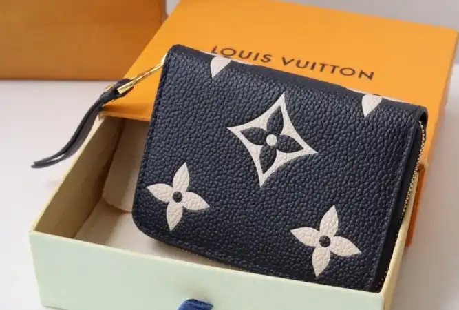 LV Wallets 4192F-0198