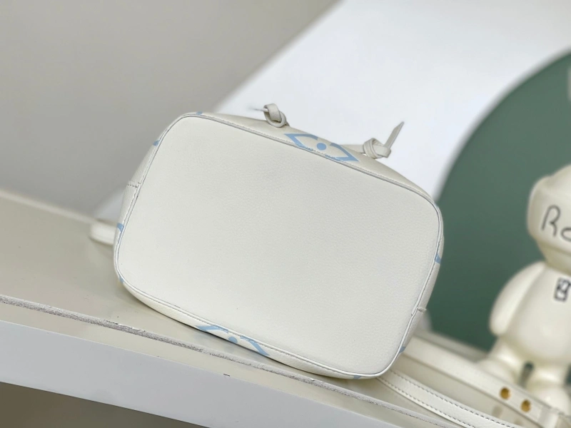 LV Bucket Bags 4194A-0254