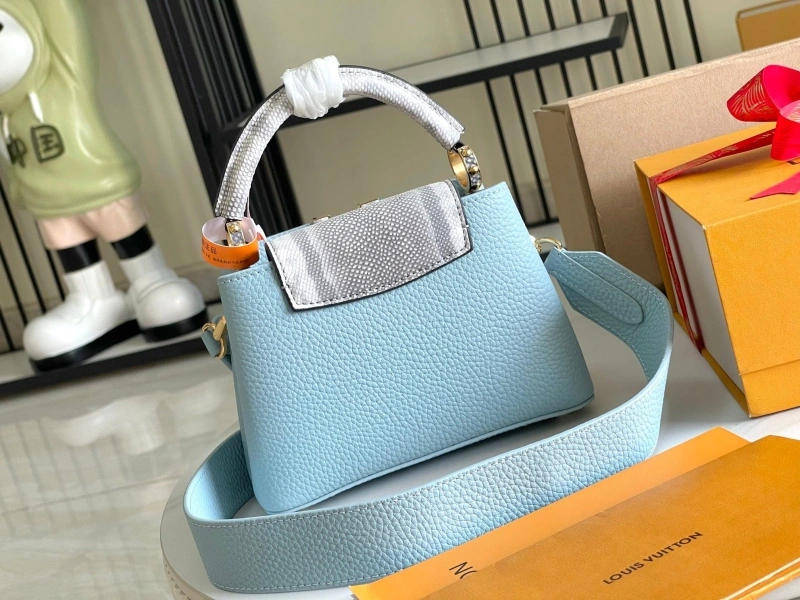 LV Capucines Bags 4194A-0277