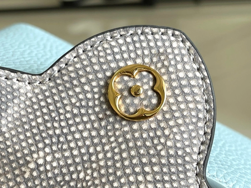 LV Capucines Bags 4194A-0277