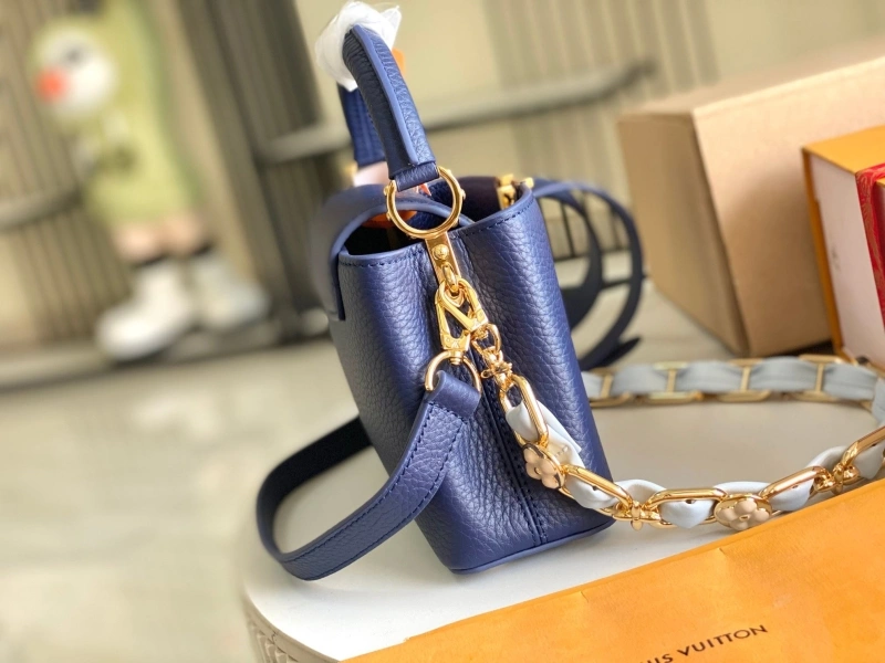 LV Capucines Bags 4194A-0318