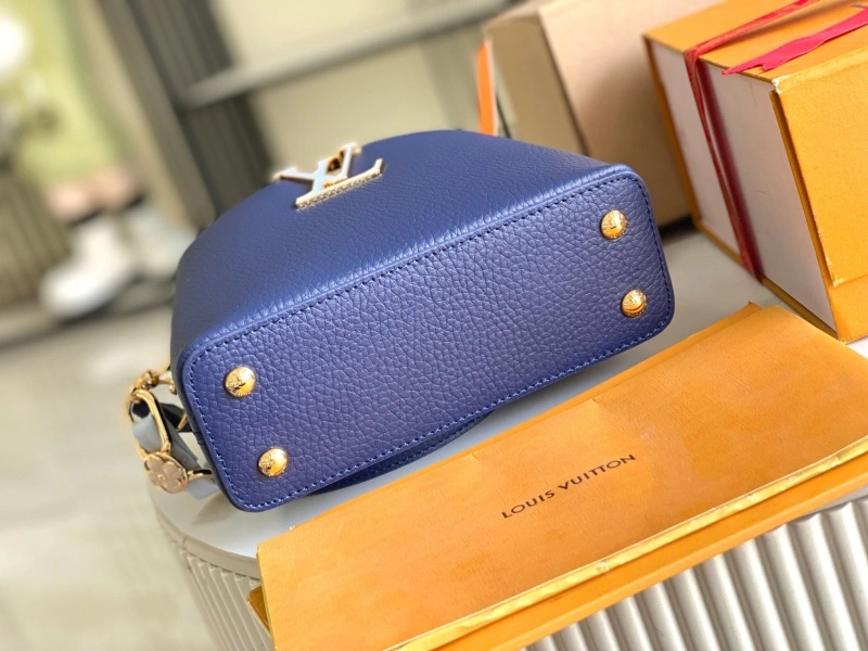 LV Capucines Bags 4194A-0318