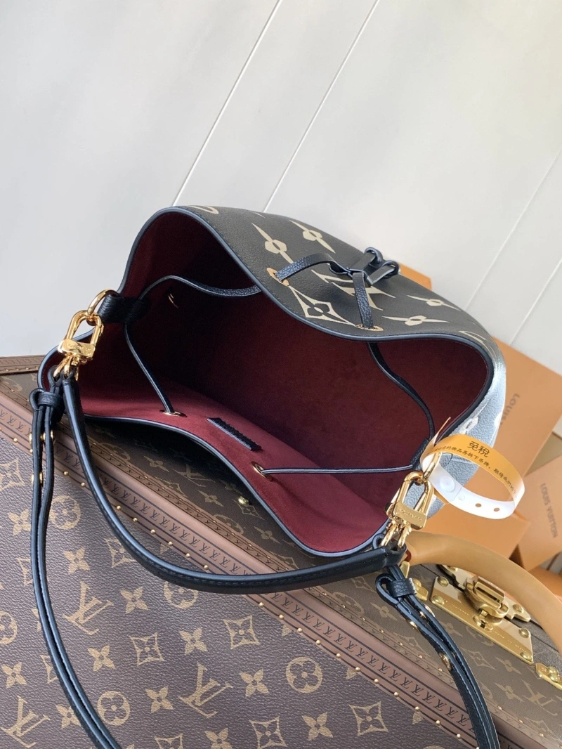 LV Bucket Bags 4194B-0111