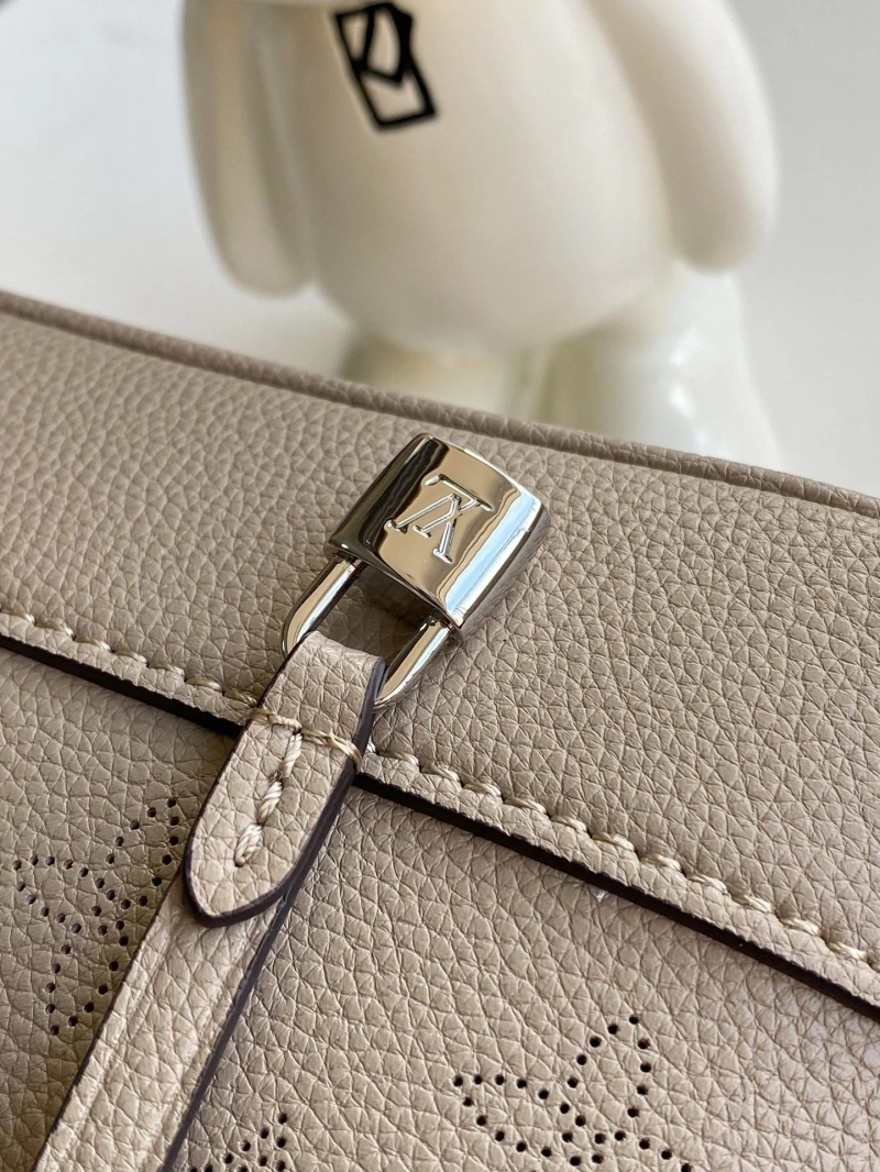 LV Shopping Bags 4194B-0413