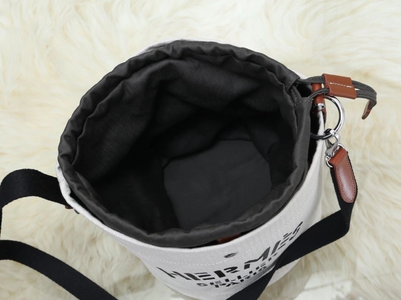 Hermes Bucket Bags 4197-0250