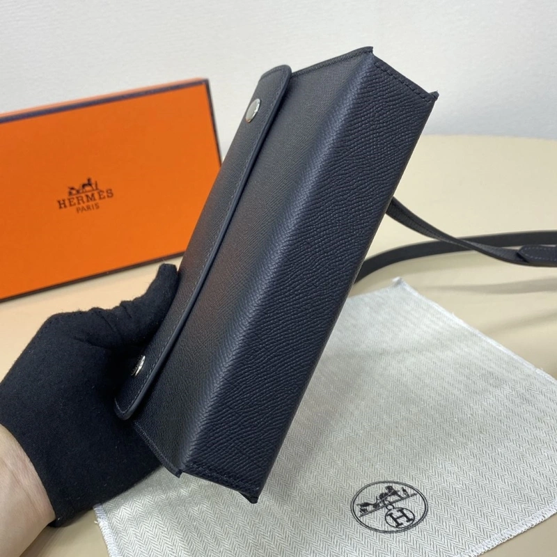 Hermes Wallets 4197-0258