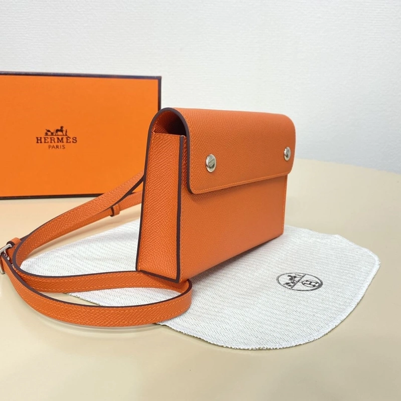 Hermes Wallets 4197-0260