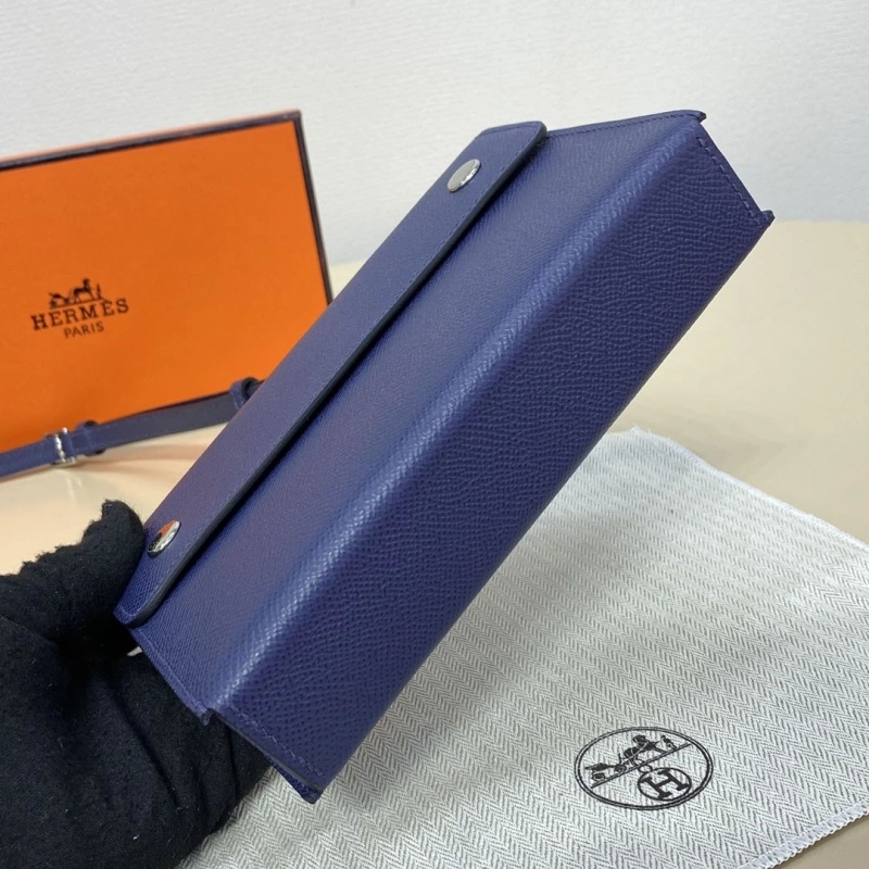 Hermes Wallets 4197-0261