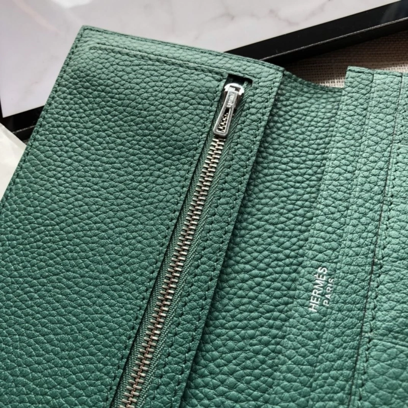 Hermes Wallets 4197-0266