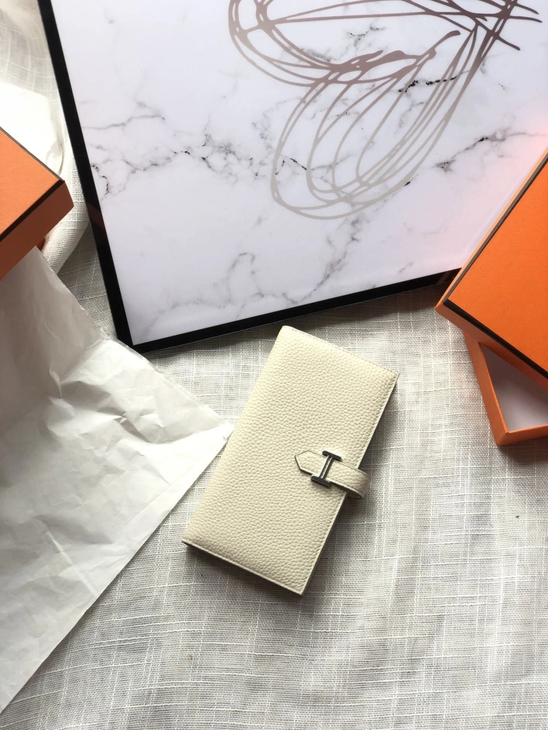 Hermes Wallets 4197-0267