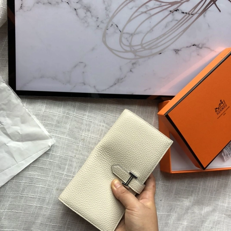 Hermes Wallets 4197-0267