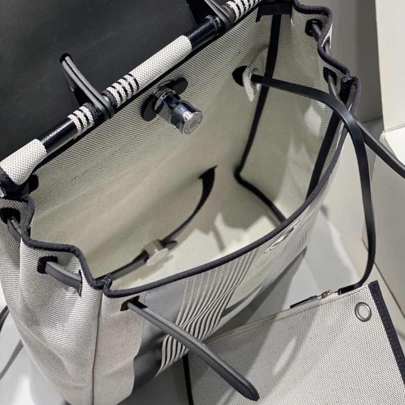 Hermes Backpacks 4197-0287