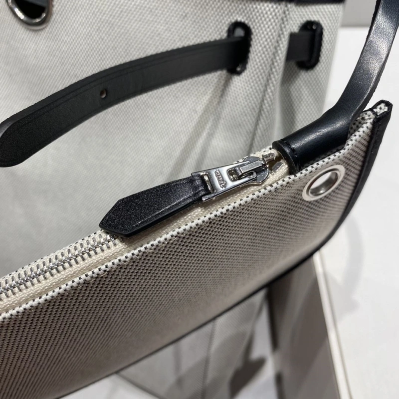 Hermes Backpacks 4197-0289