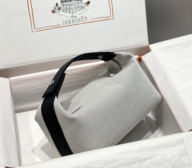 Hermes Cosmetic Bags 4197-0577