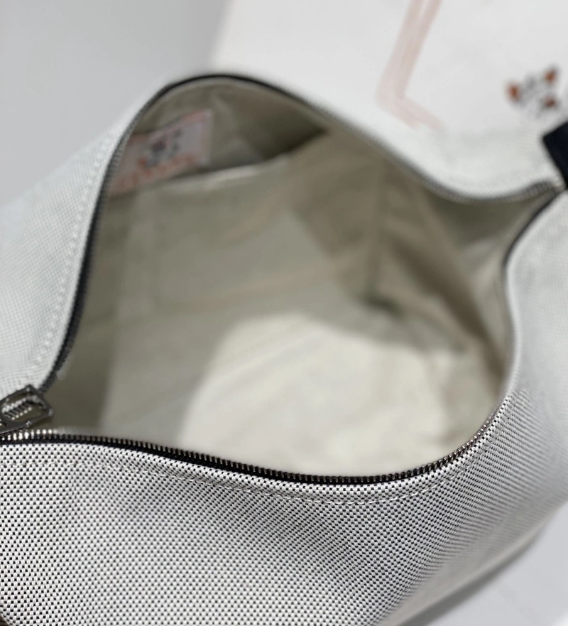 Hermes Cosmetic Bags 4197-0577