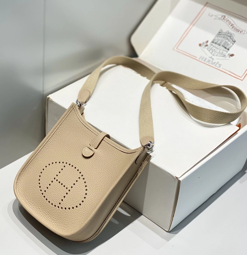 H**me5 satchel bags 4197-0649