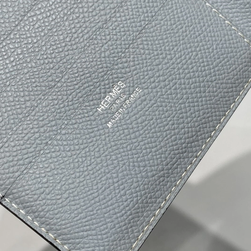 Hermes Wallets 4197-0690