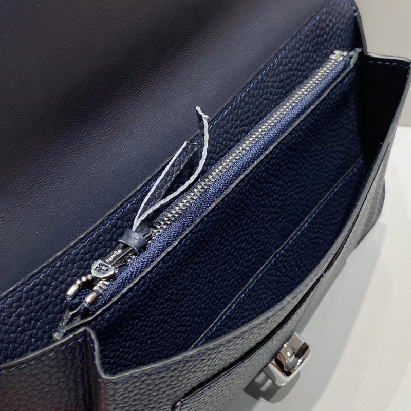 Hermes Wallets 4197-0697