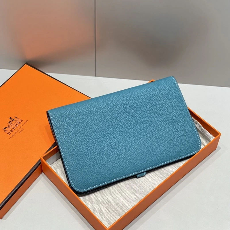 Hermes Wallets 4197-0698